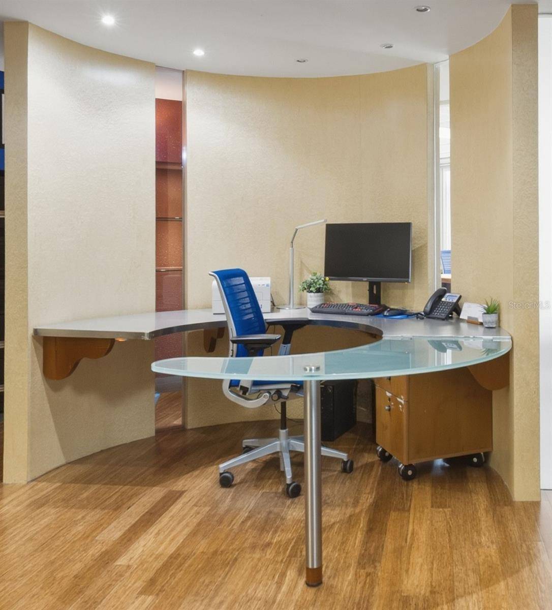 501 PERSEO ST STE 208, Caparra Hills, PR 00920