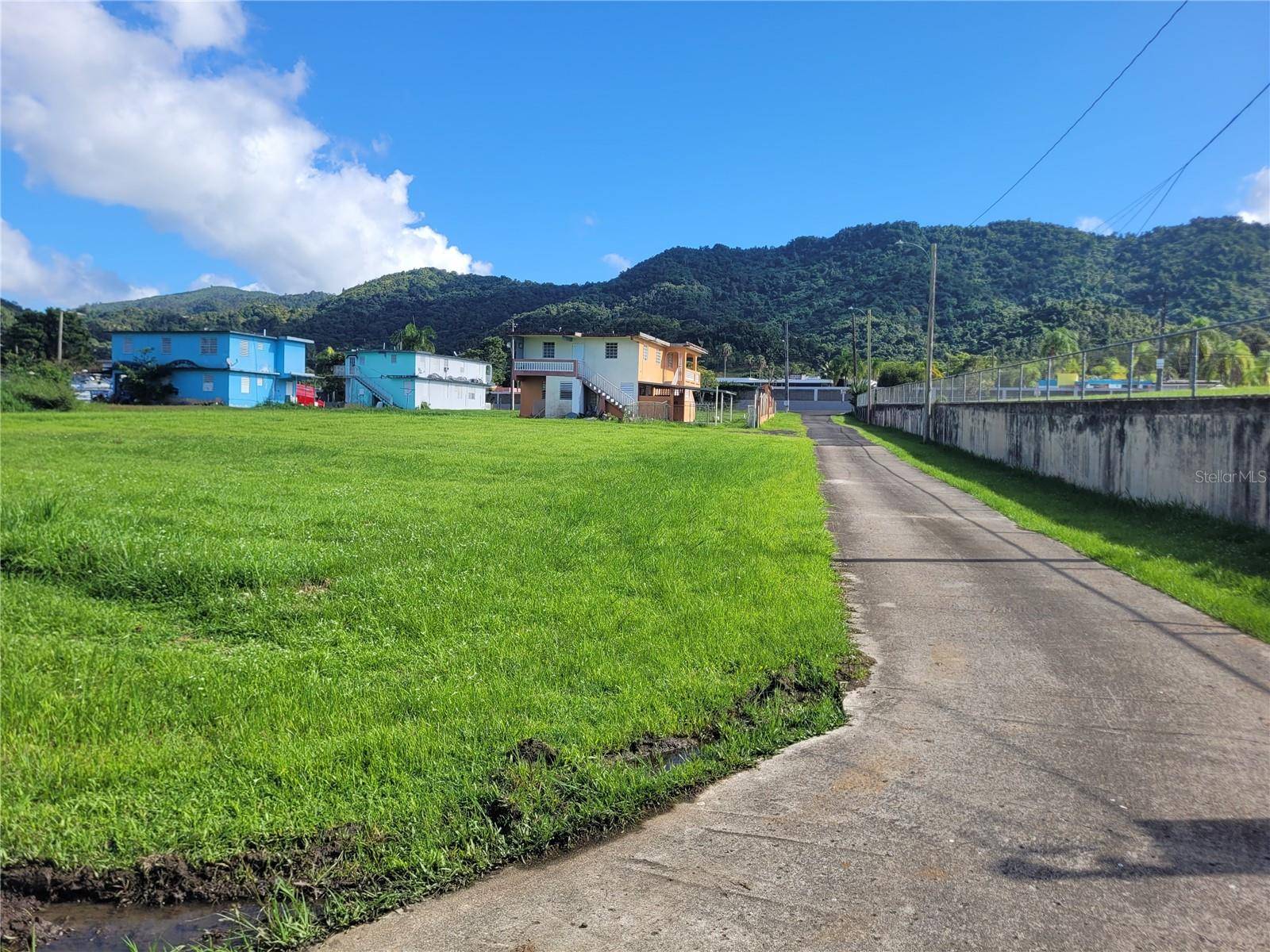 743 PR 743, Cayey, PR 00737