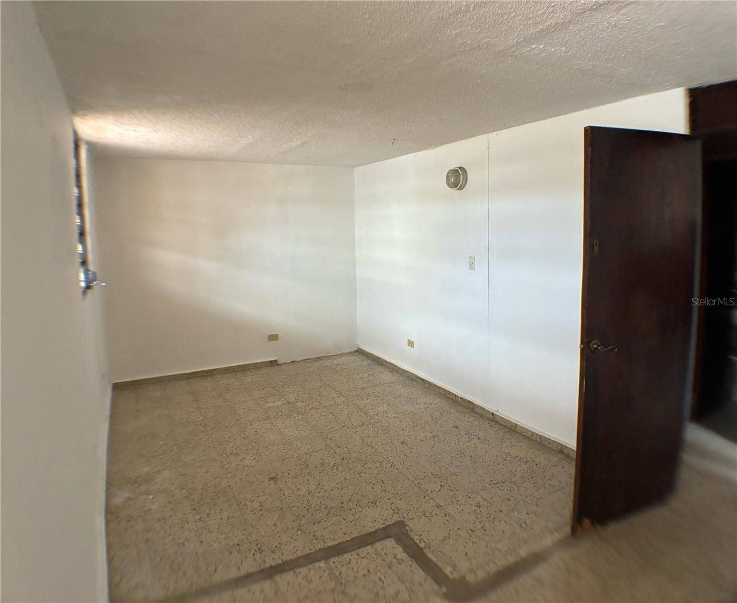 11 LAS VEGAS DEVELOPMENT #N-1, Catano, PR 00962