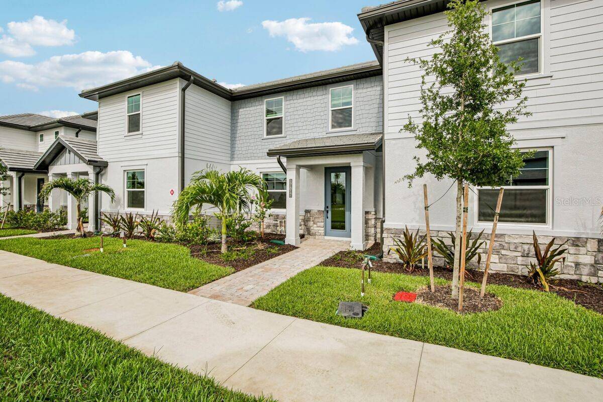 17817 BROADLEAF LOOP, Venice, FL 34293