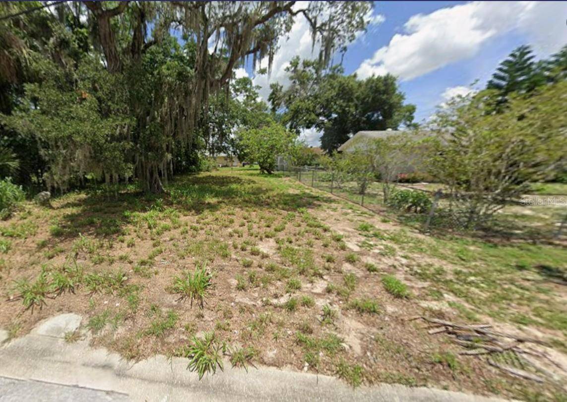 206 W STUART AVE, Lake Wales, FL 33853