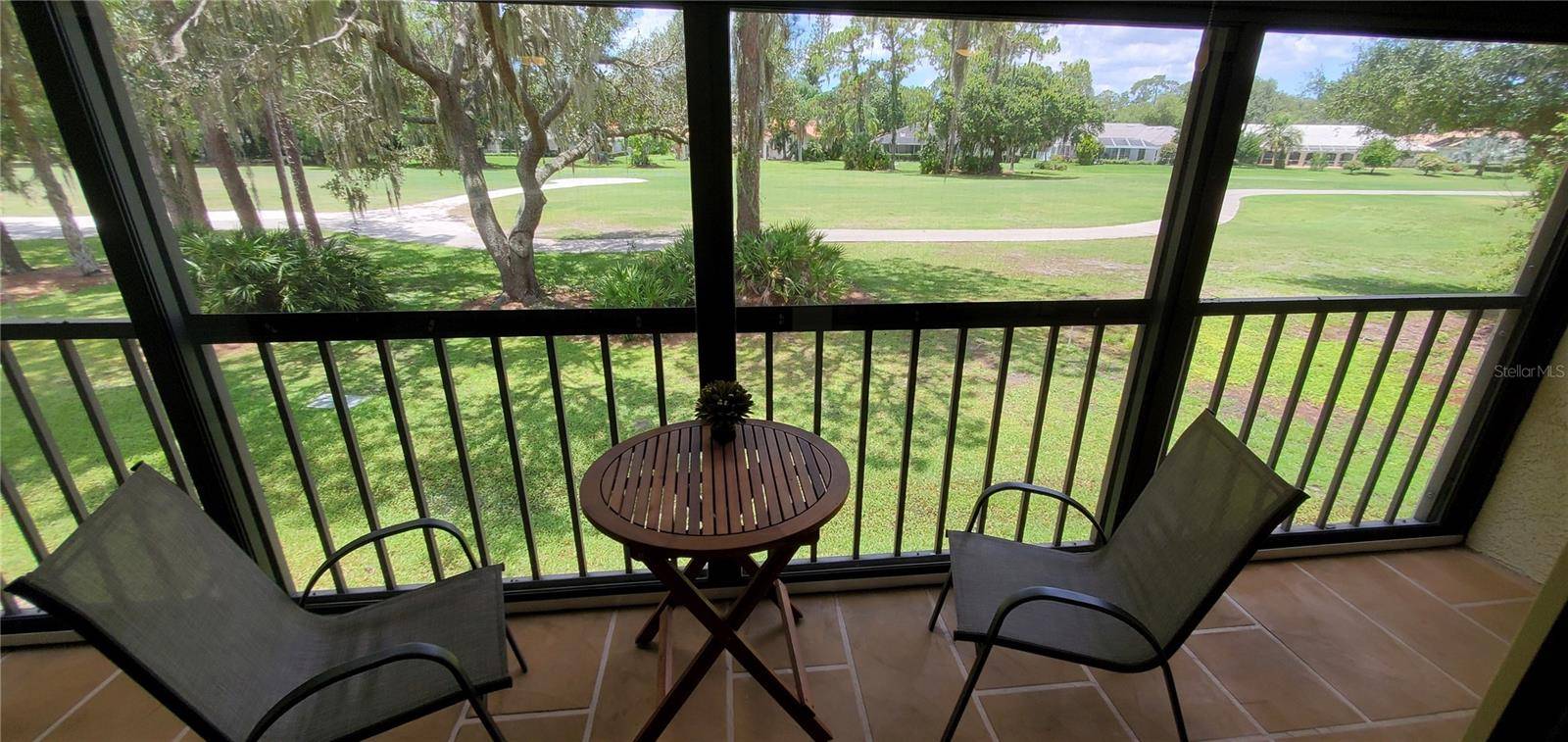 6110 COUNTRY CLUB WAY #201, Sarasota, FL 34243