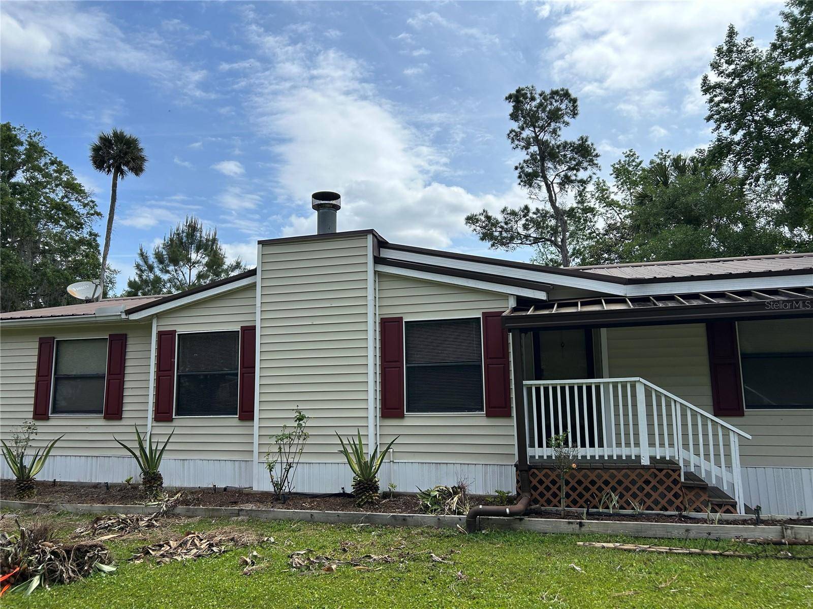 55624 SAM ST, Astor, FL 32102