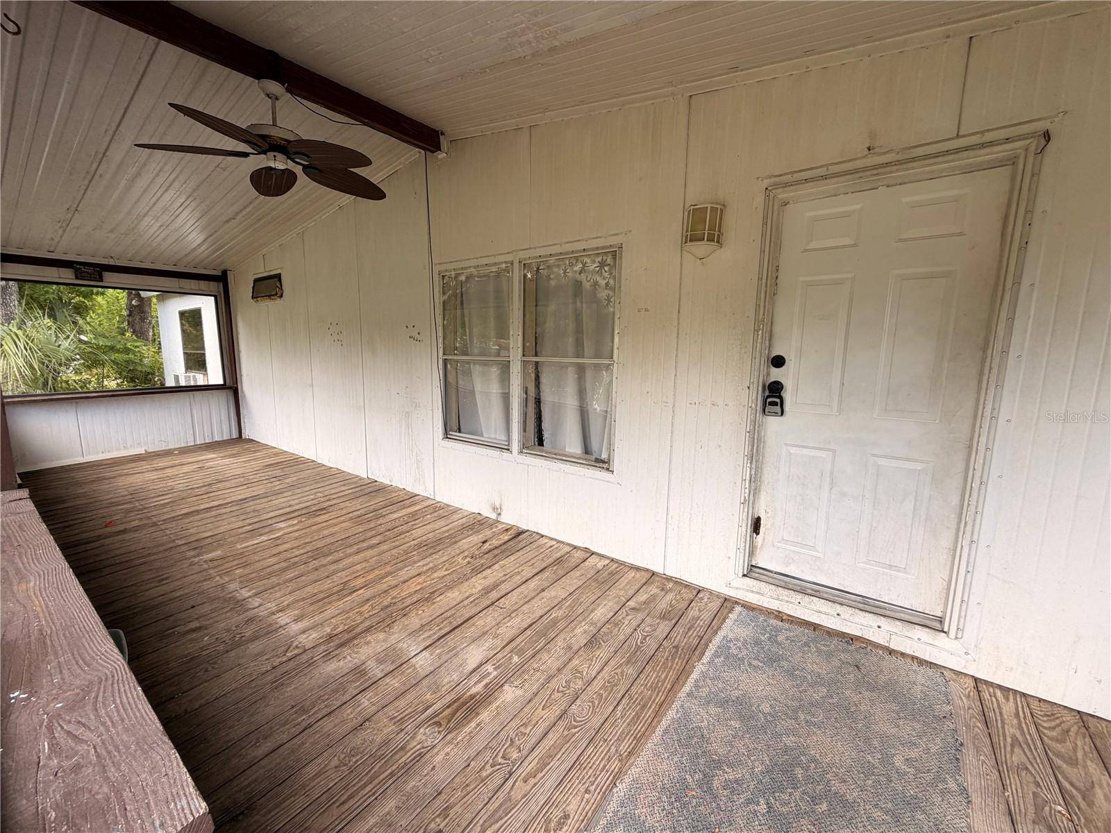 24021 ARMADILLO RD, Astor, FL 32102