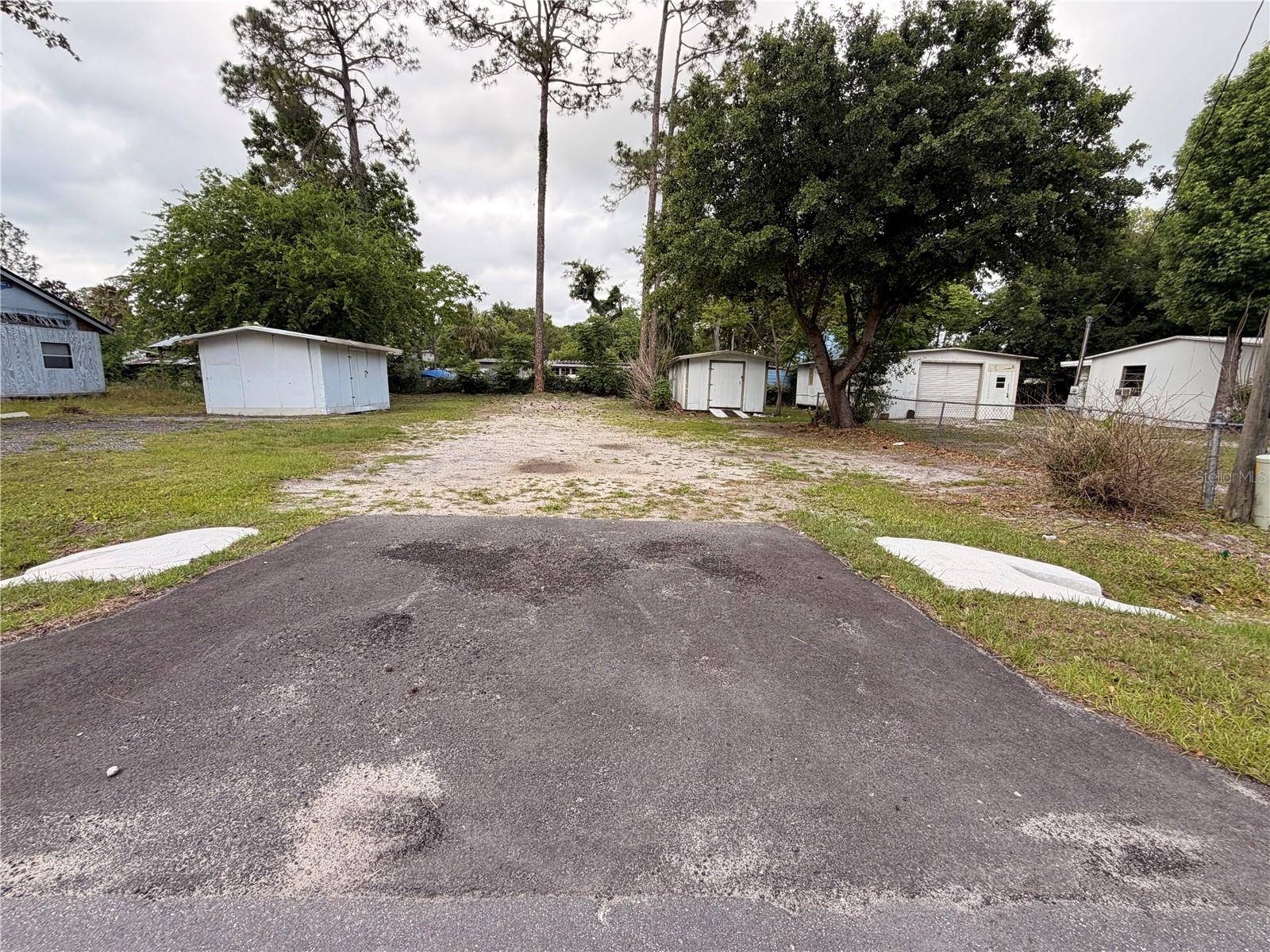 ARMADILLO RD, Astor, FL 32102