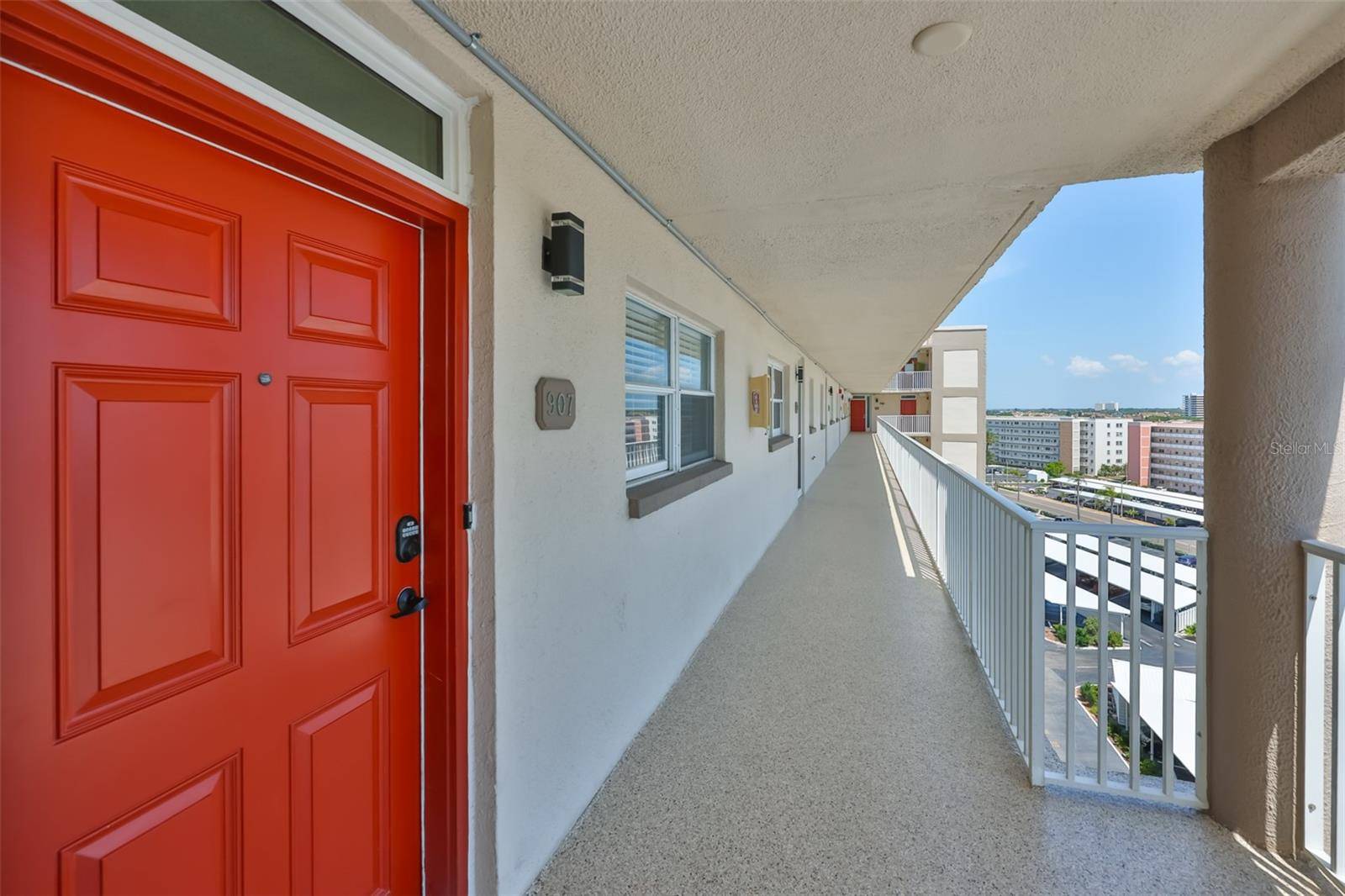 5980 SHORE BLVD S #907, Gulfport, FL 33707
