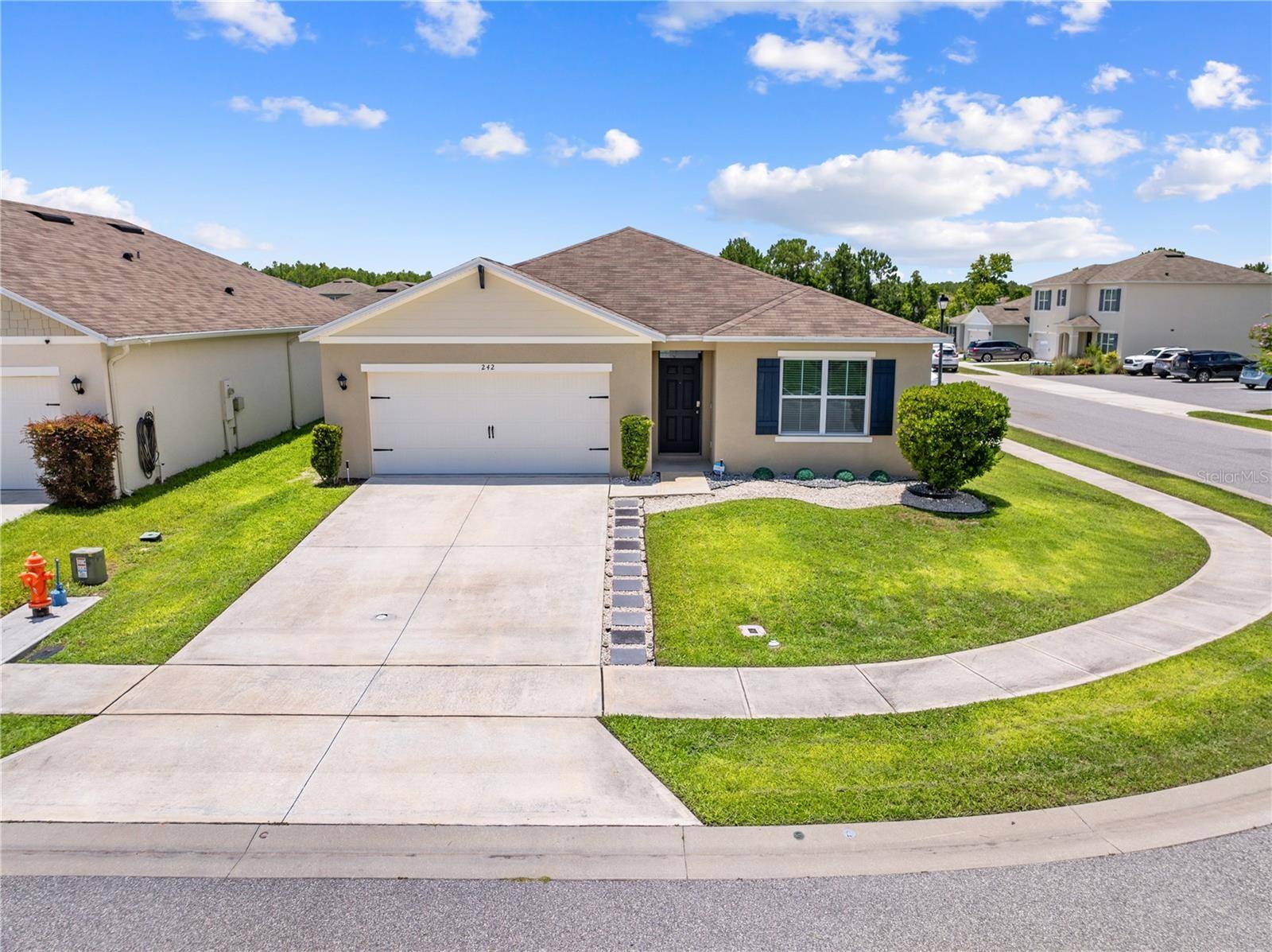 1242 IGUANA LOOP, Davenport, FL 33897