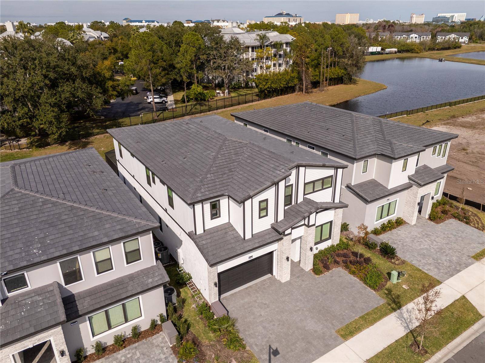 5674 HIGH SEAS DR, Orlando, FL 32821