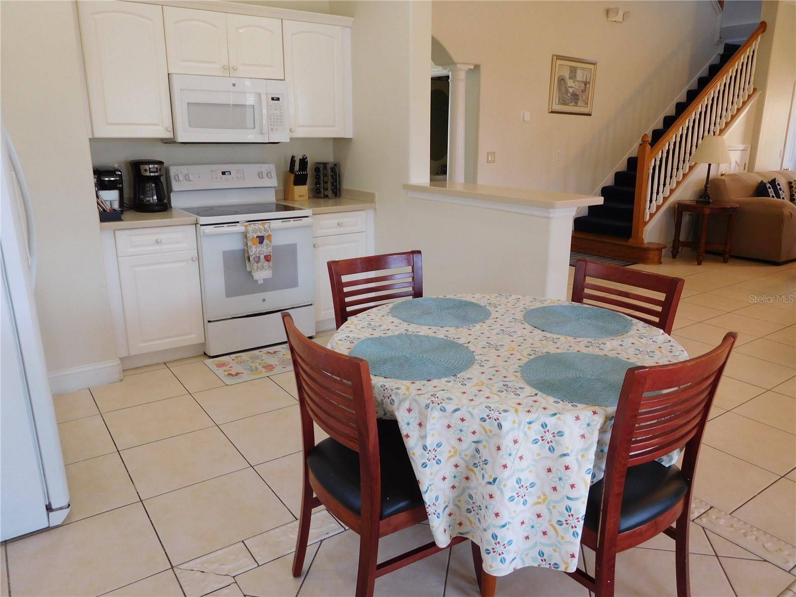 422 VISTA DR, Davenport, FL 33897
