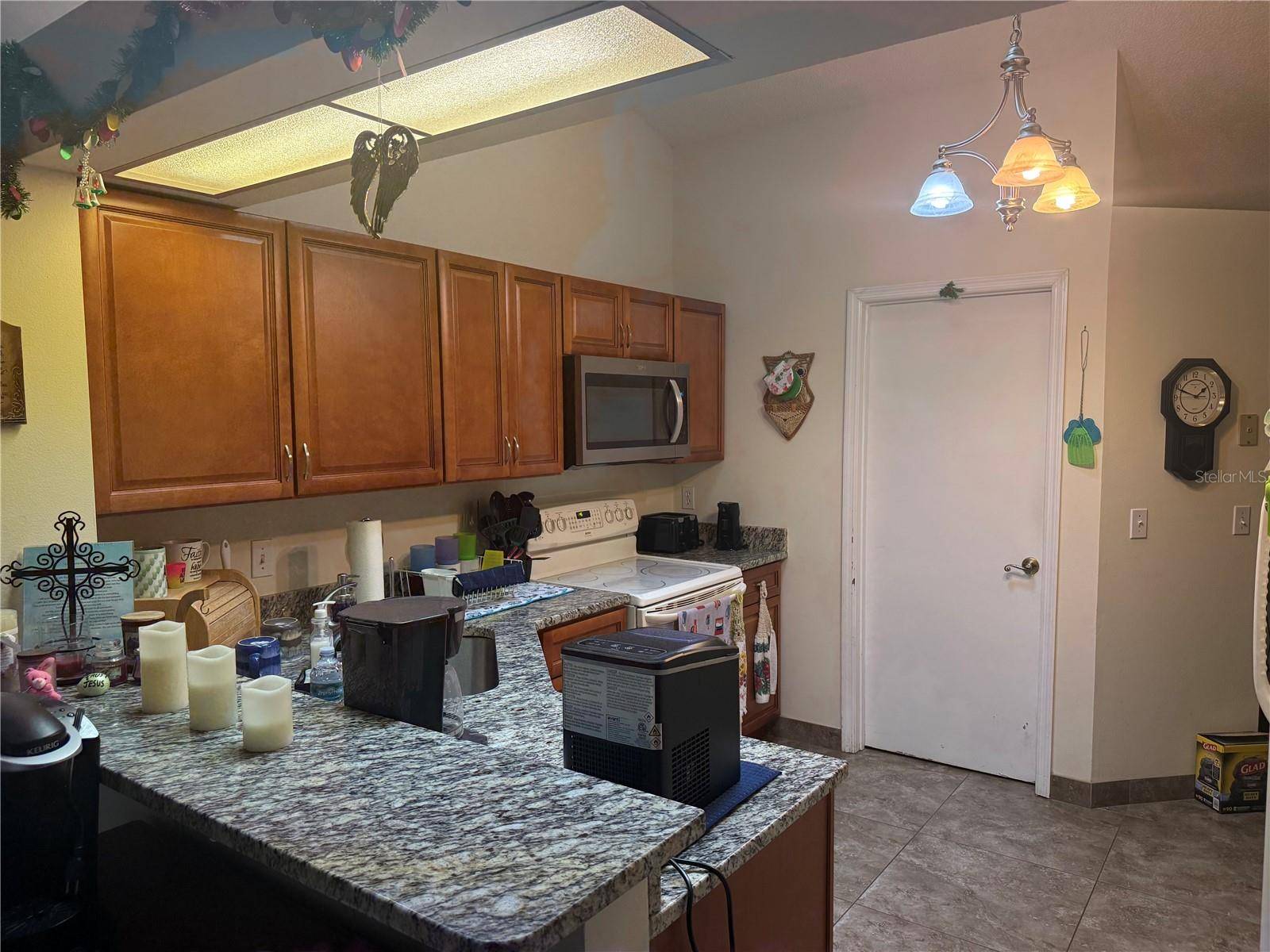 13143 LAVER LN, Orlando, FL 32824