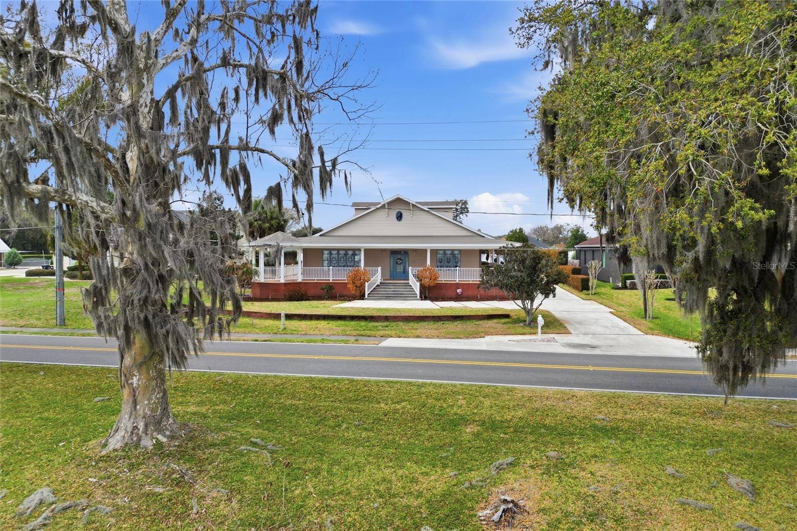2128 LAKE ARIANA BLVD, Auburndale, FL 33823