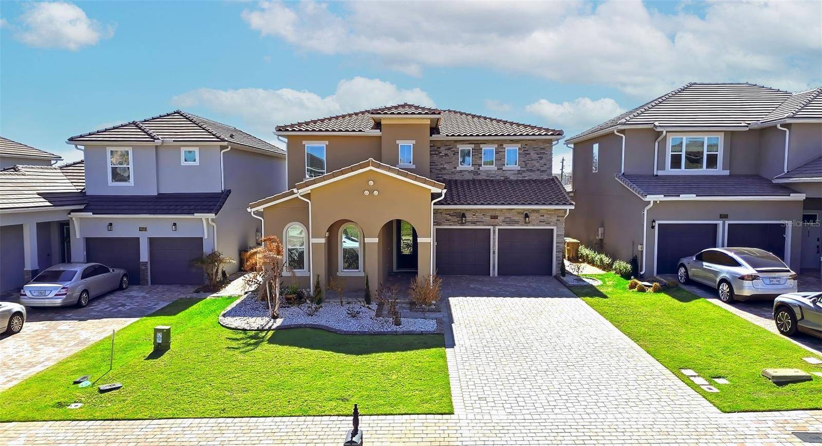 16131 VOLTERRA PT, Bella Collina, FL 34756