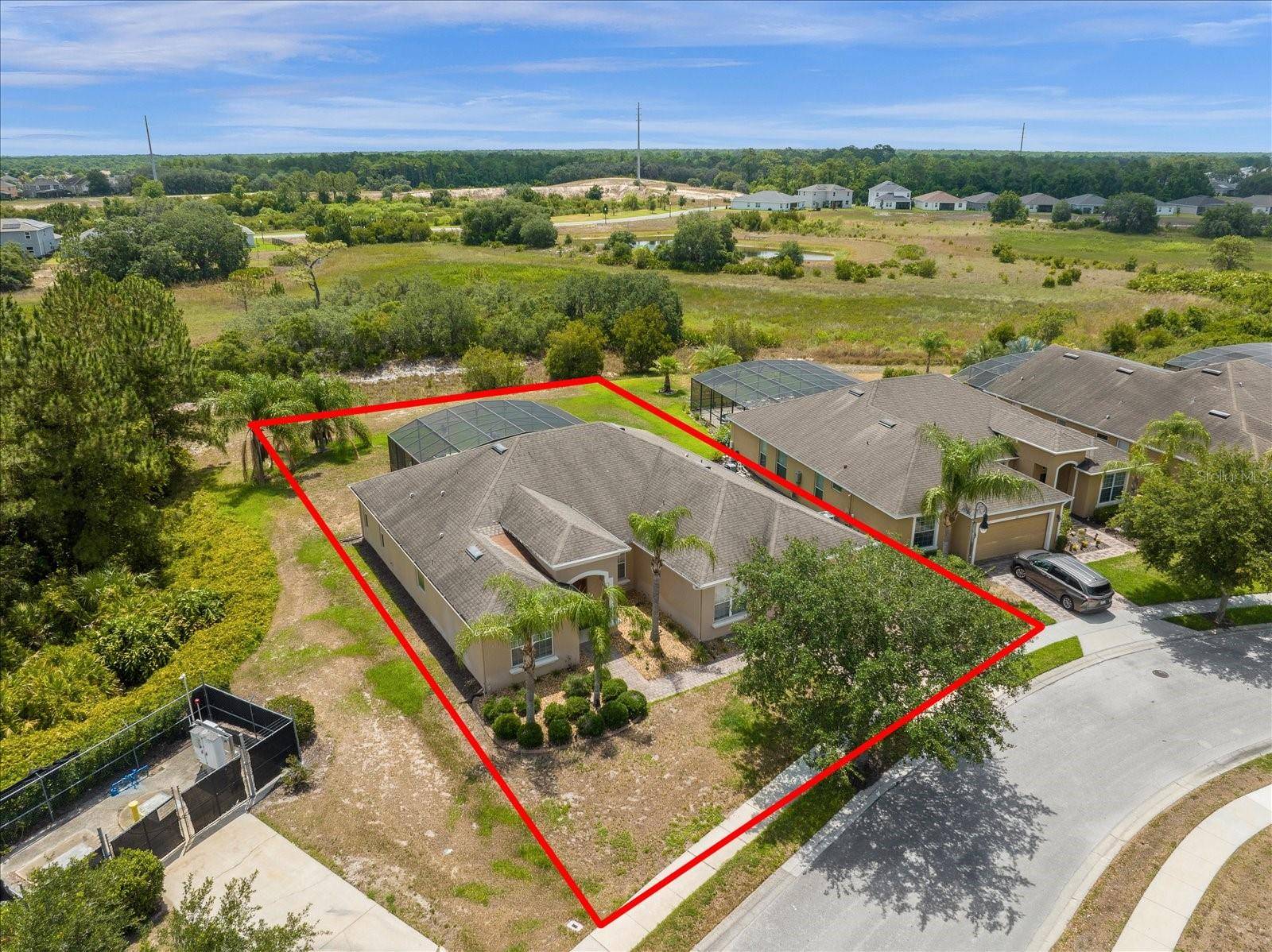 308 YELLOW SNAPDRAGON DR, Davenport, FL 33837