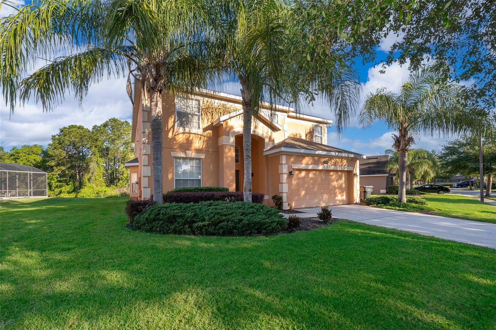 906 ORANGE COSMOS BLVD, Davenport, FL 33837