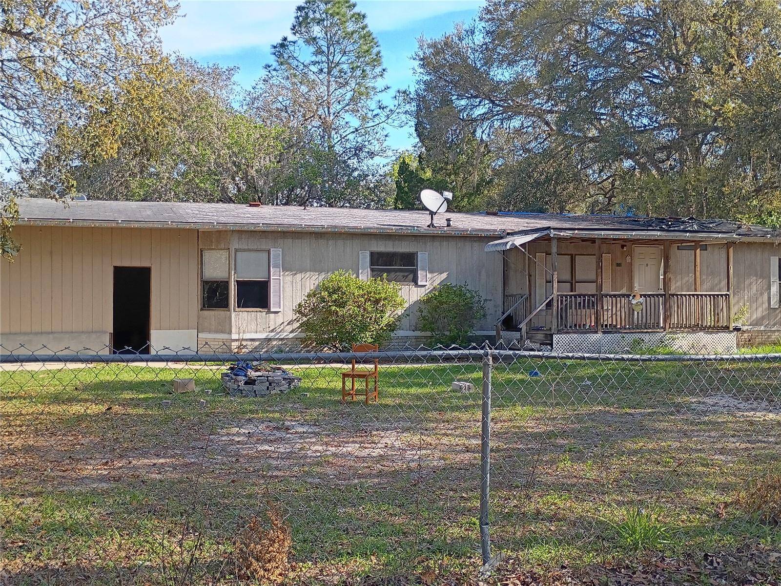 112 THOMPSON AVE, Interlachen, FL 32148