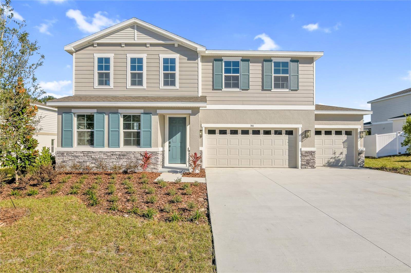 740 WEKIVA RIDGE DR, Mount Dora, FL 32757