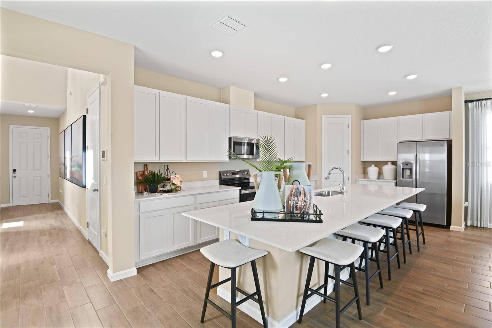 2910 27TH AVE E, Palmetto, FL 34221