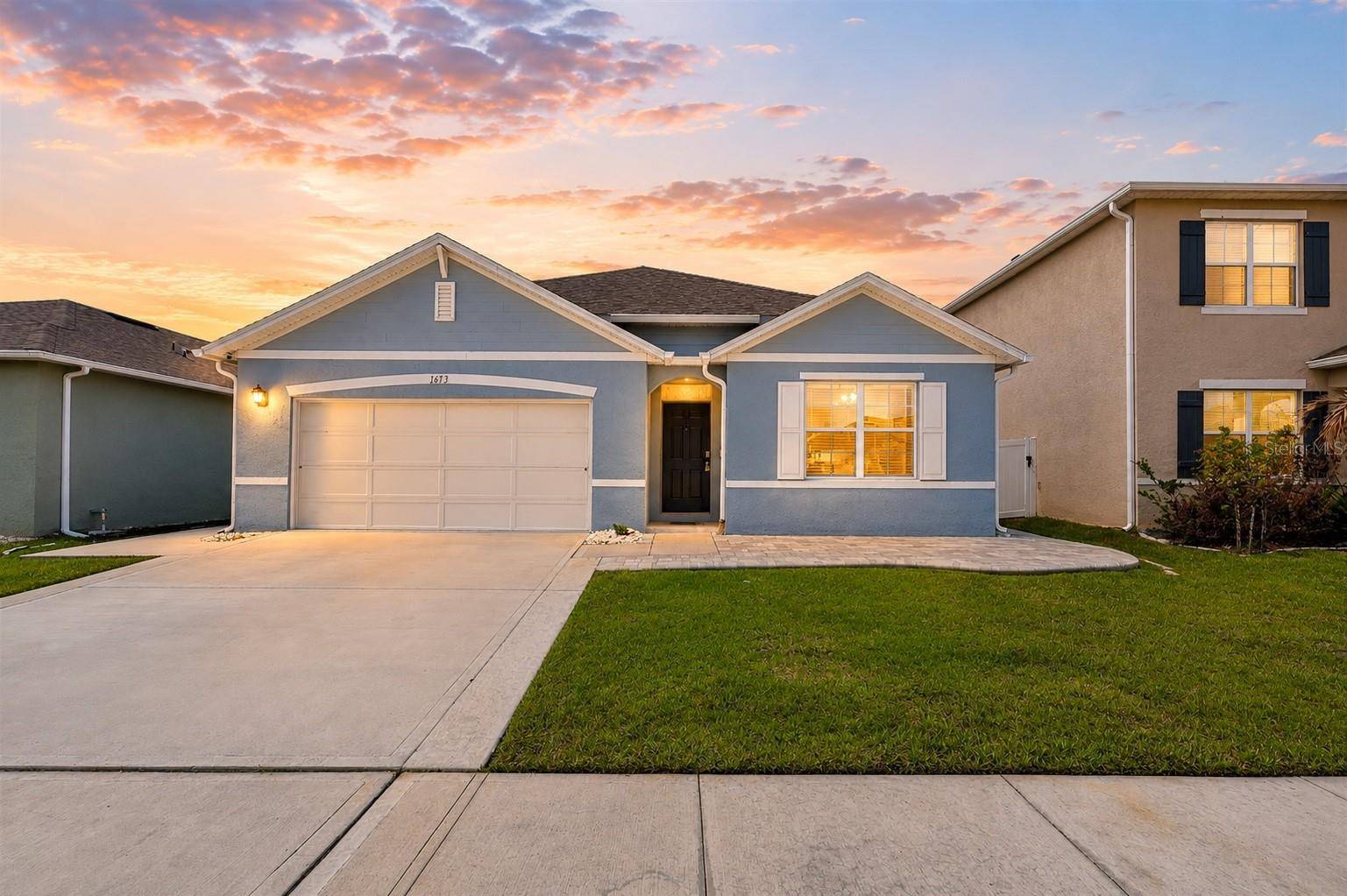 1673 BARBERRY DR, Kissimmee, FL 34744