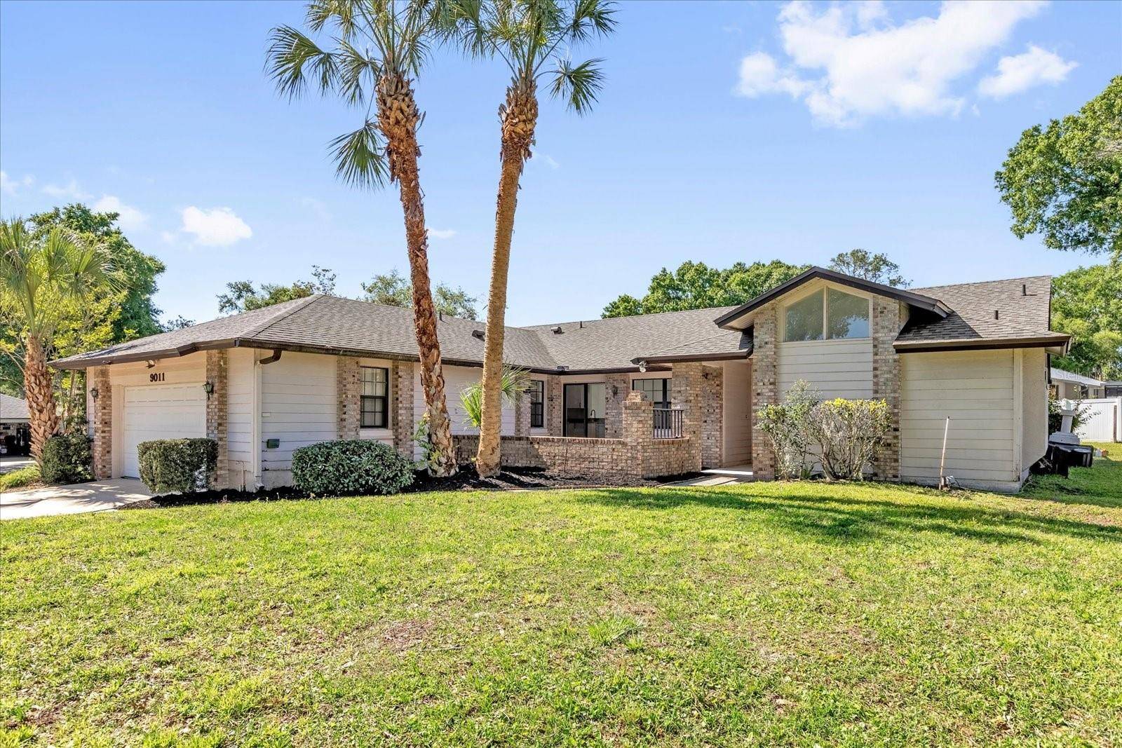 9011 CHAPMAN OAK CT, Windermere, FL 34786