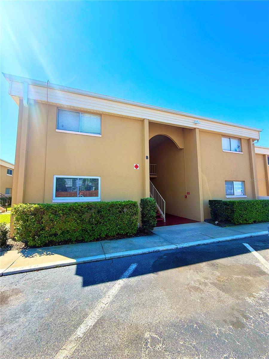 1000 LAKE OF THE WOODS BLVD #101B, Casselberry, FL 32730