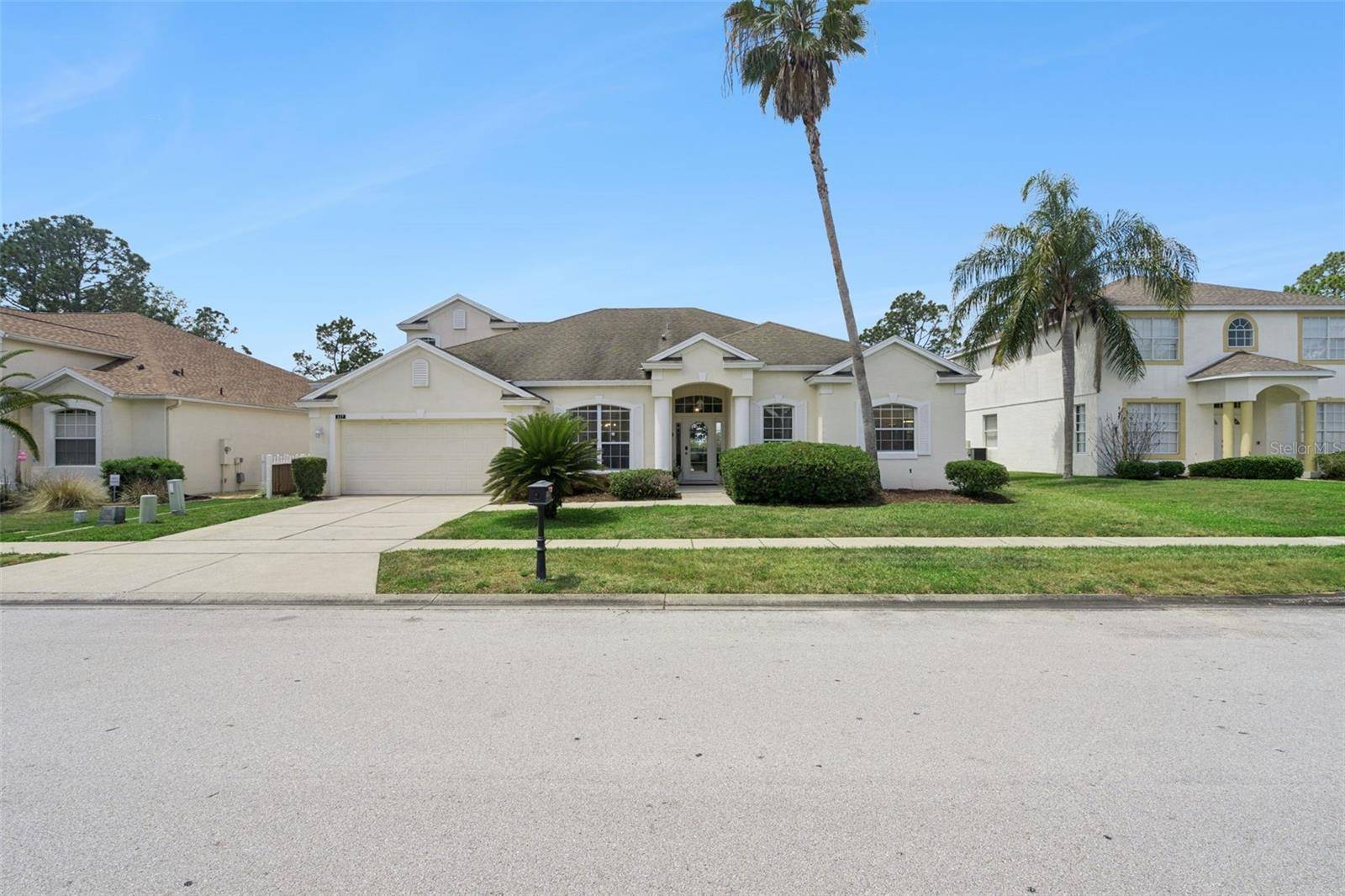 117 N HAMPTON DR, Davenport, FL 33897