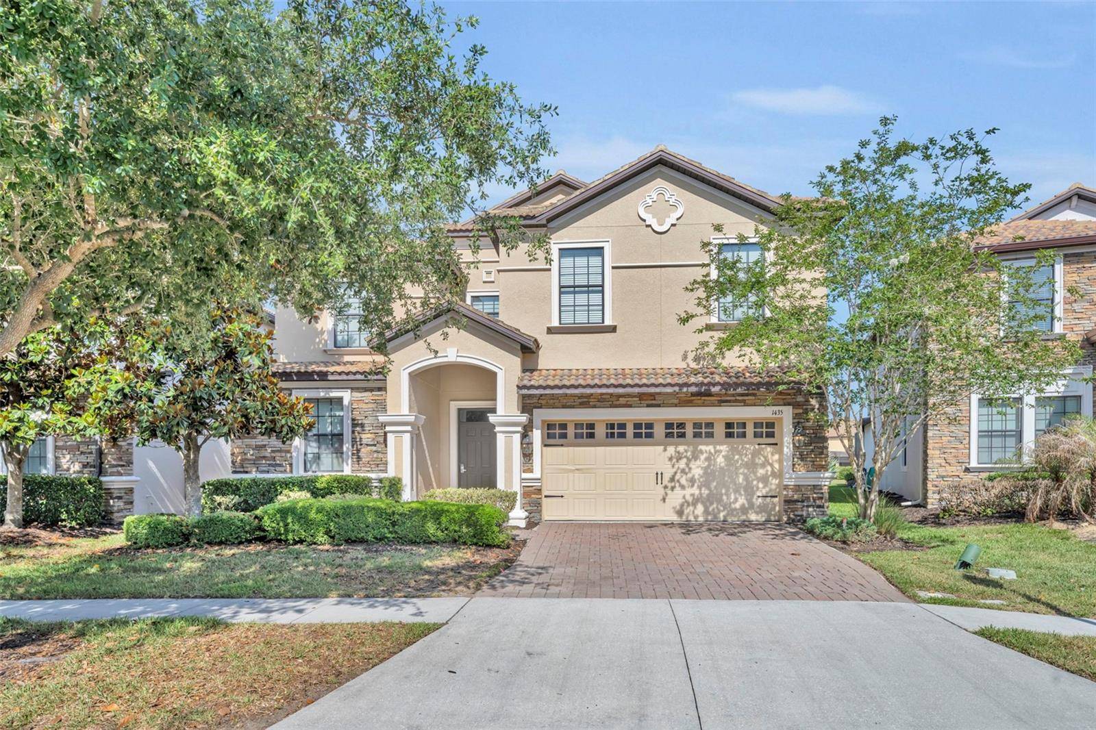 1435 ROLLING FAIRWAY DR, Davenport, FL 33896