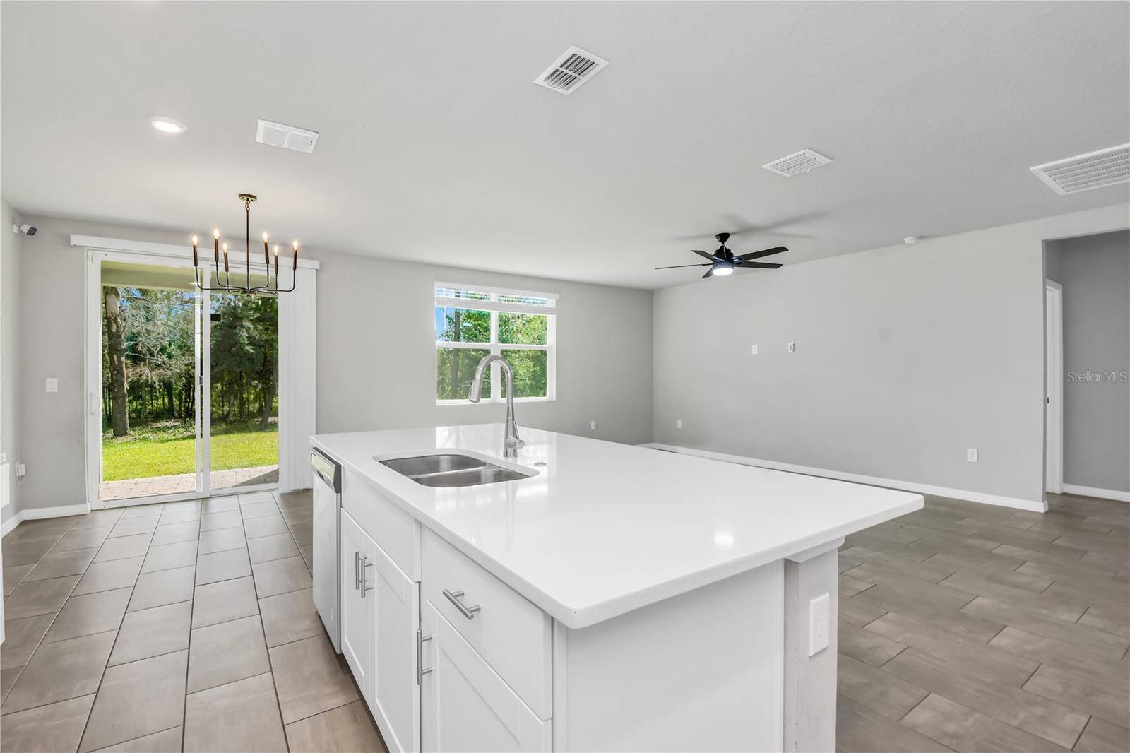 17413 BACK BAY CT, Clermont, FL 34714