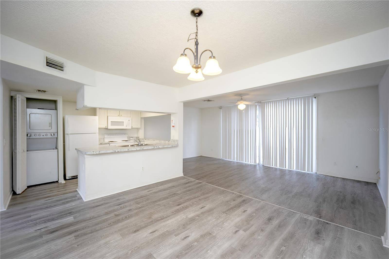 811 ORCHID DR, Davenport, FL 33897
