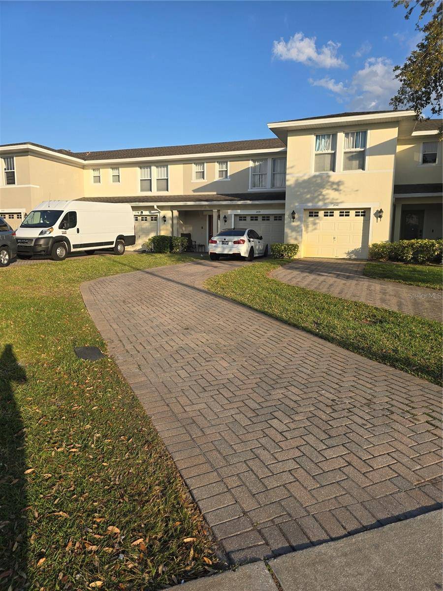2039 CYPRESS BAY BLVD, Kissimmee, FL 34743