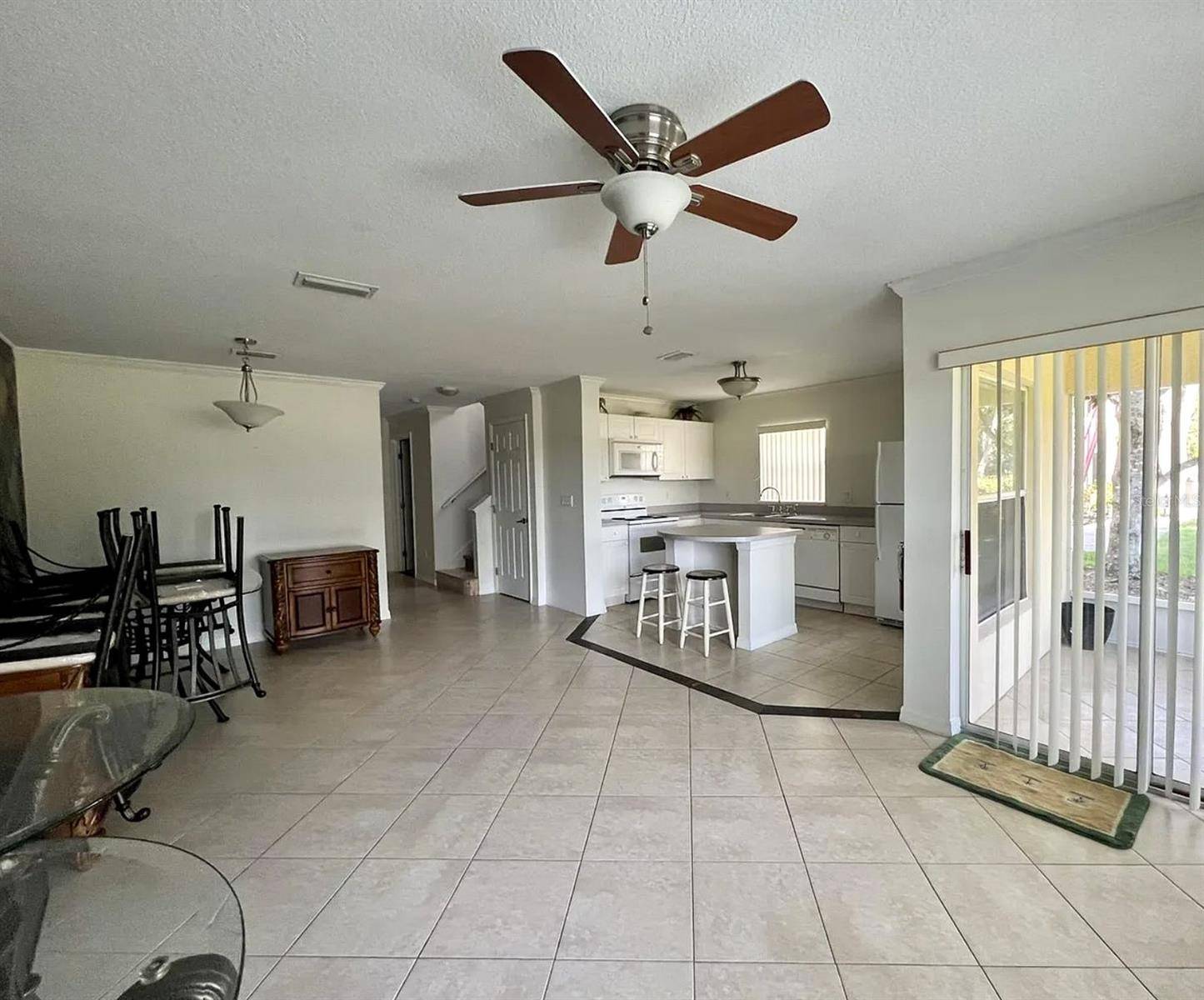 2884 CLUB CORTILE CIR, Kissimmee, FL 34746