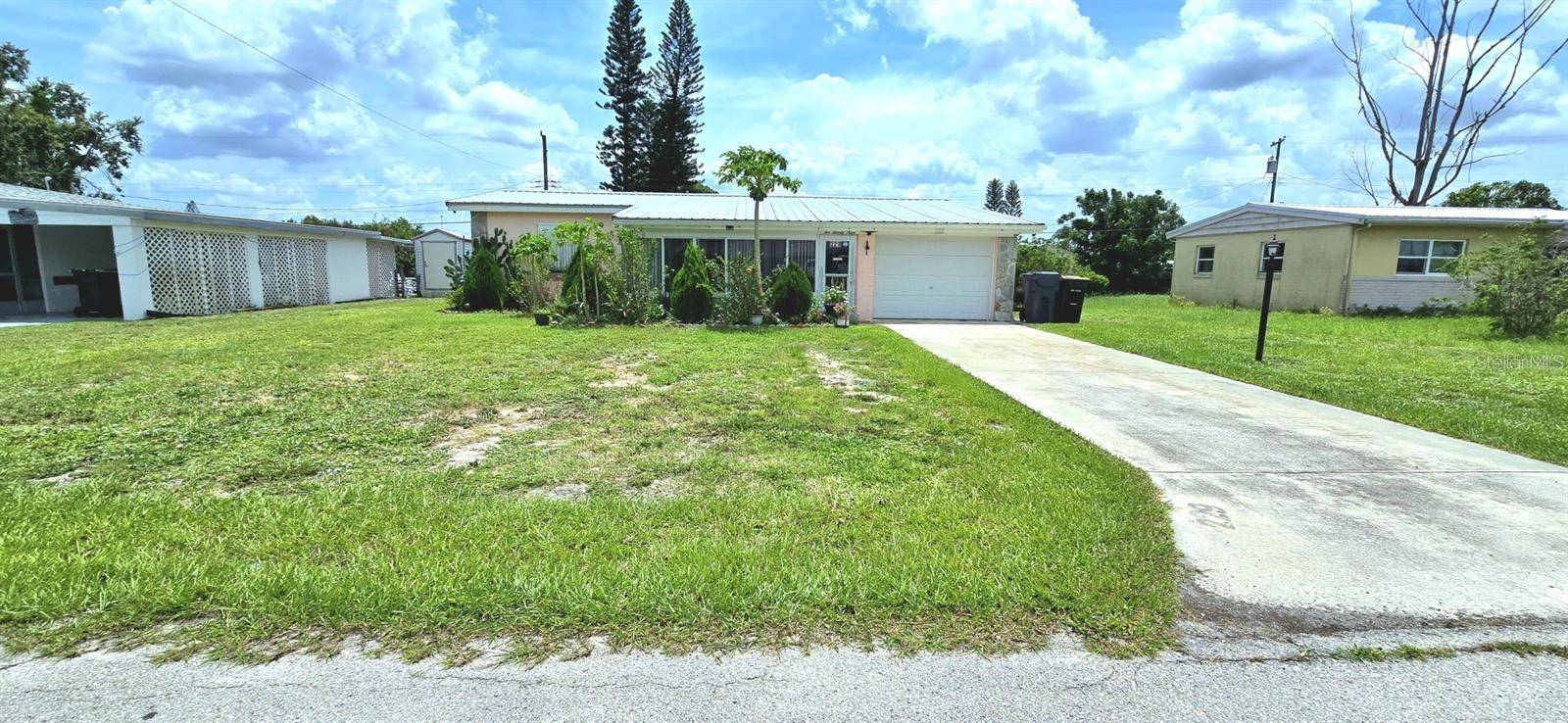 229 RAYMOND AVE, Frostproof, FL 33843