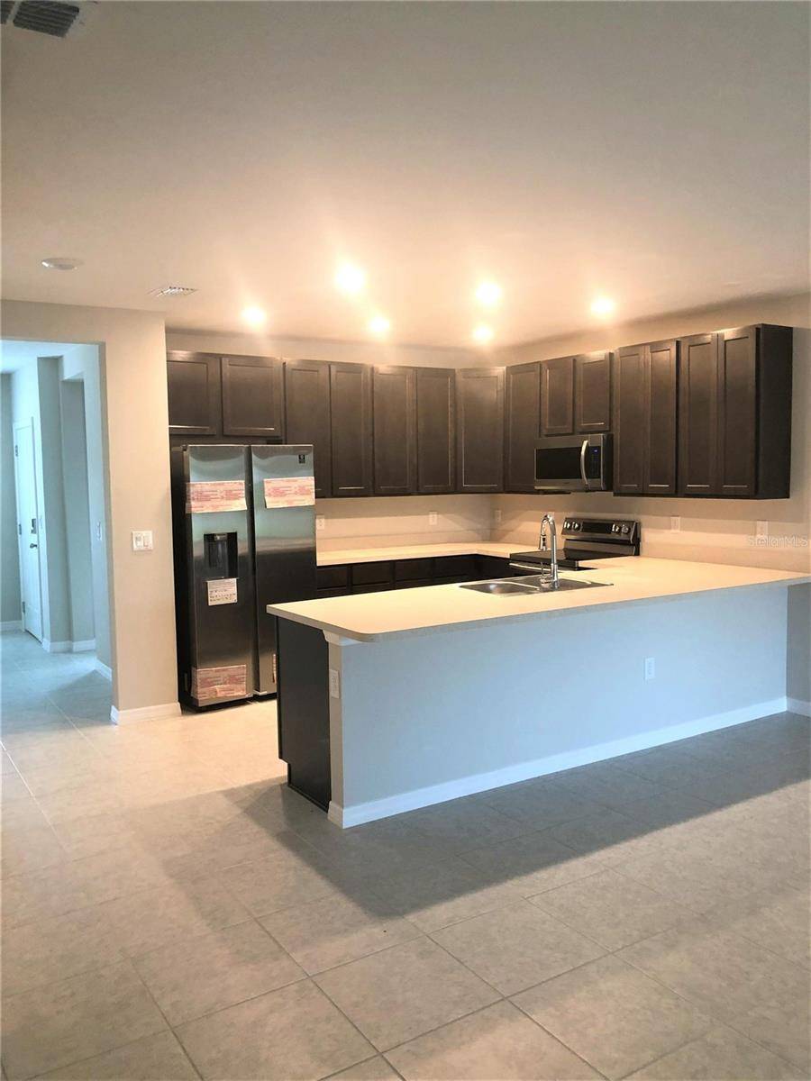 4776 CORAL CASTLE DR, Kissimmee, FL 34746