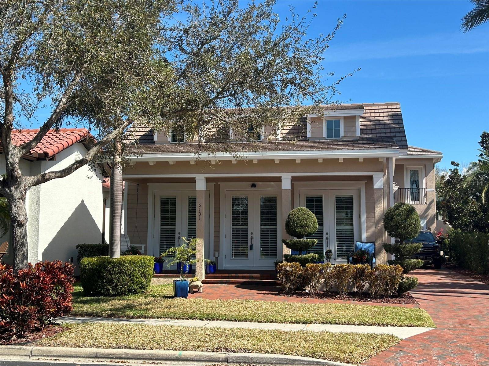 6101 YEATS MANOR DR, Tampa, FL 33616