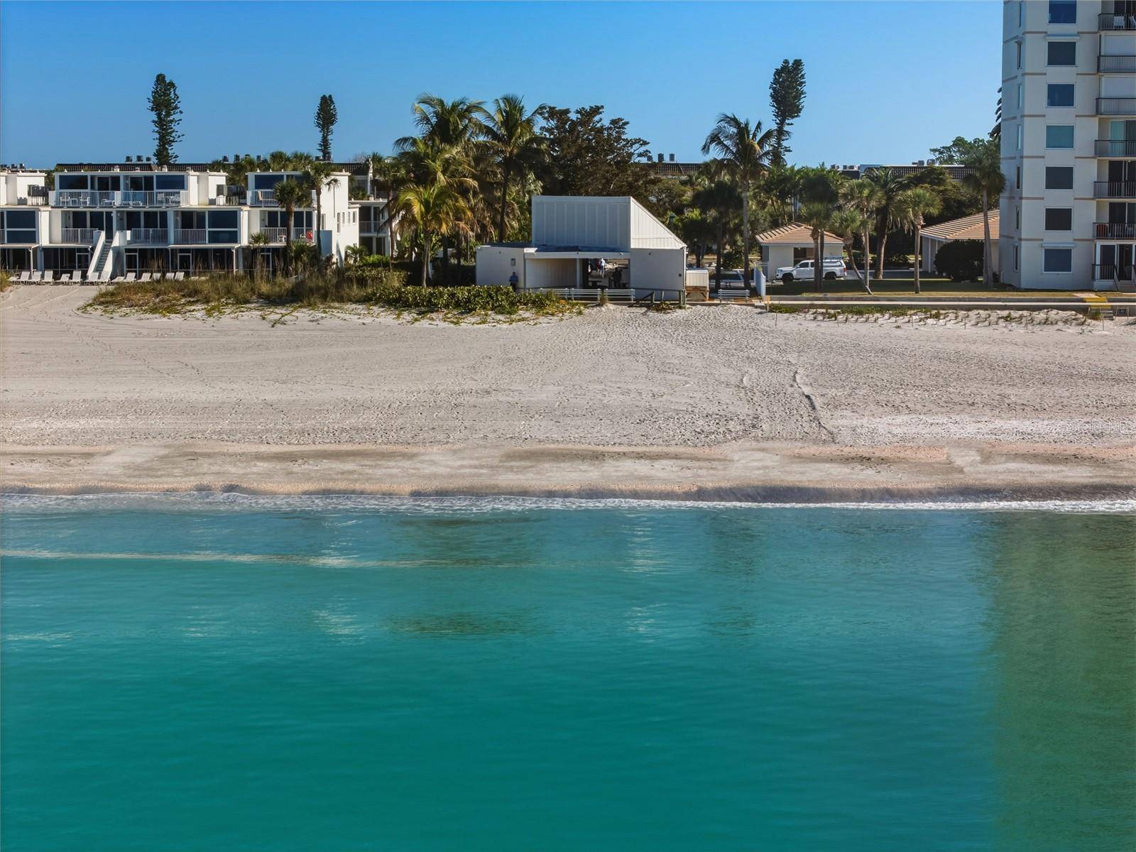 4420 EXETER DR #303, Longboat Key, FL 34228