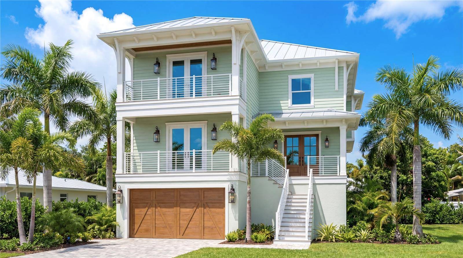 1821 BAYOU GRANDE BLVD NE, St Petersburg, FL 33703