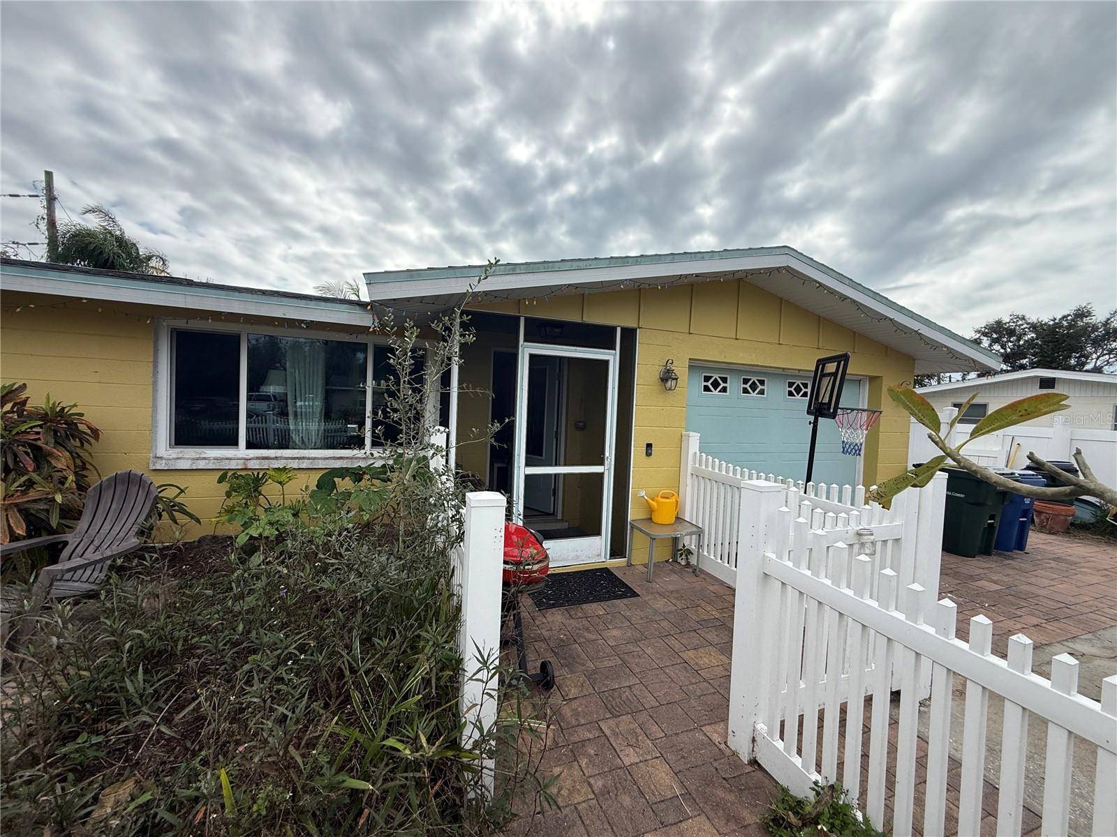 644 TANAGER RD, Venice, FL 34293