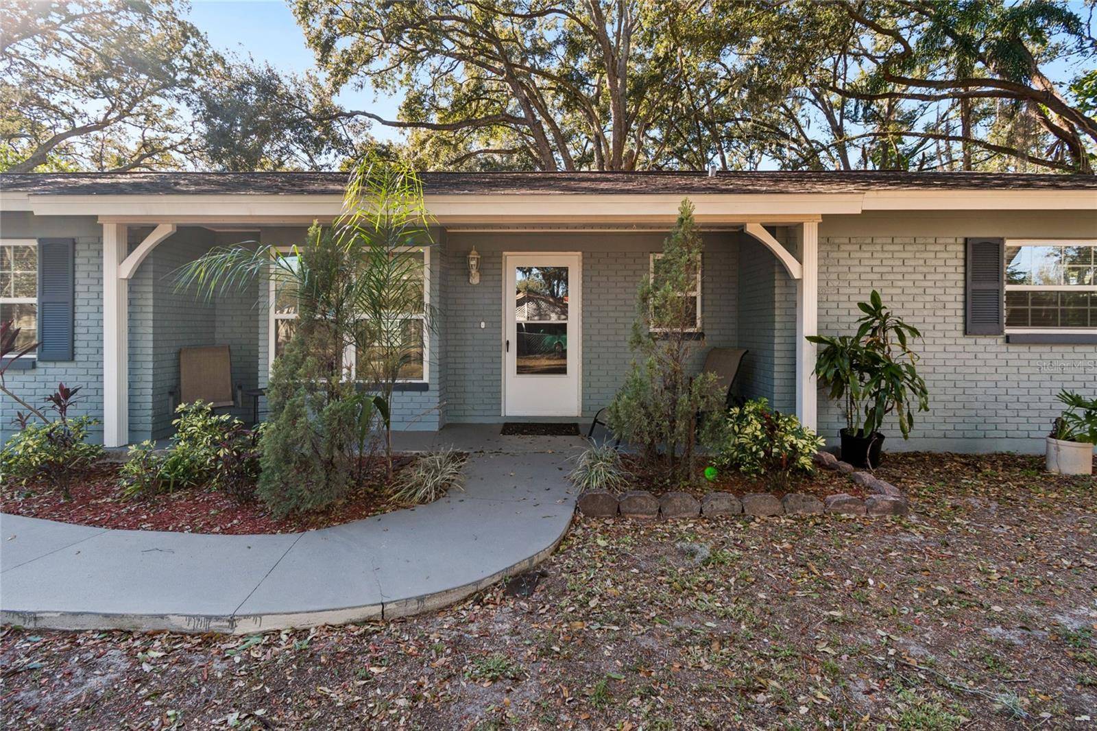 9628 DAVIS RD, Tampa, FL 33637