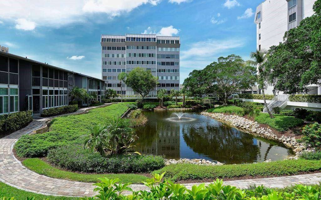 1125 W PEPPERTREE DR #102, Sarasota, FL 34242