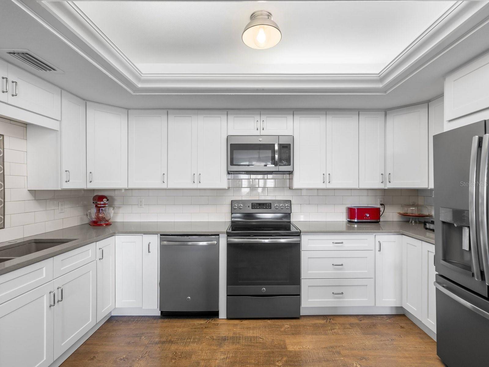 4 BELLEVIEW BLVD #804, Belleair, FL 33756