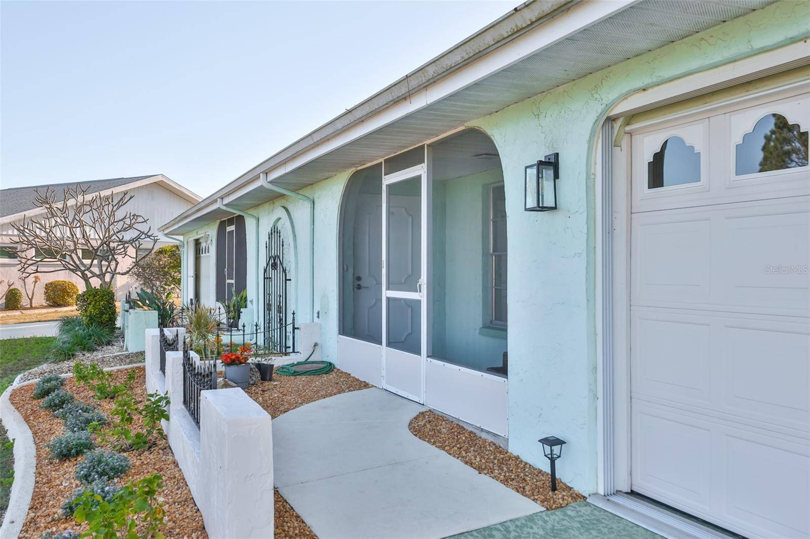 325 GREEN MANOR DR, Sun City Center, FL 33573
