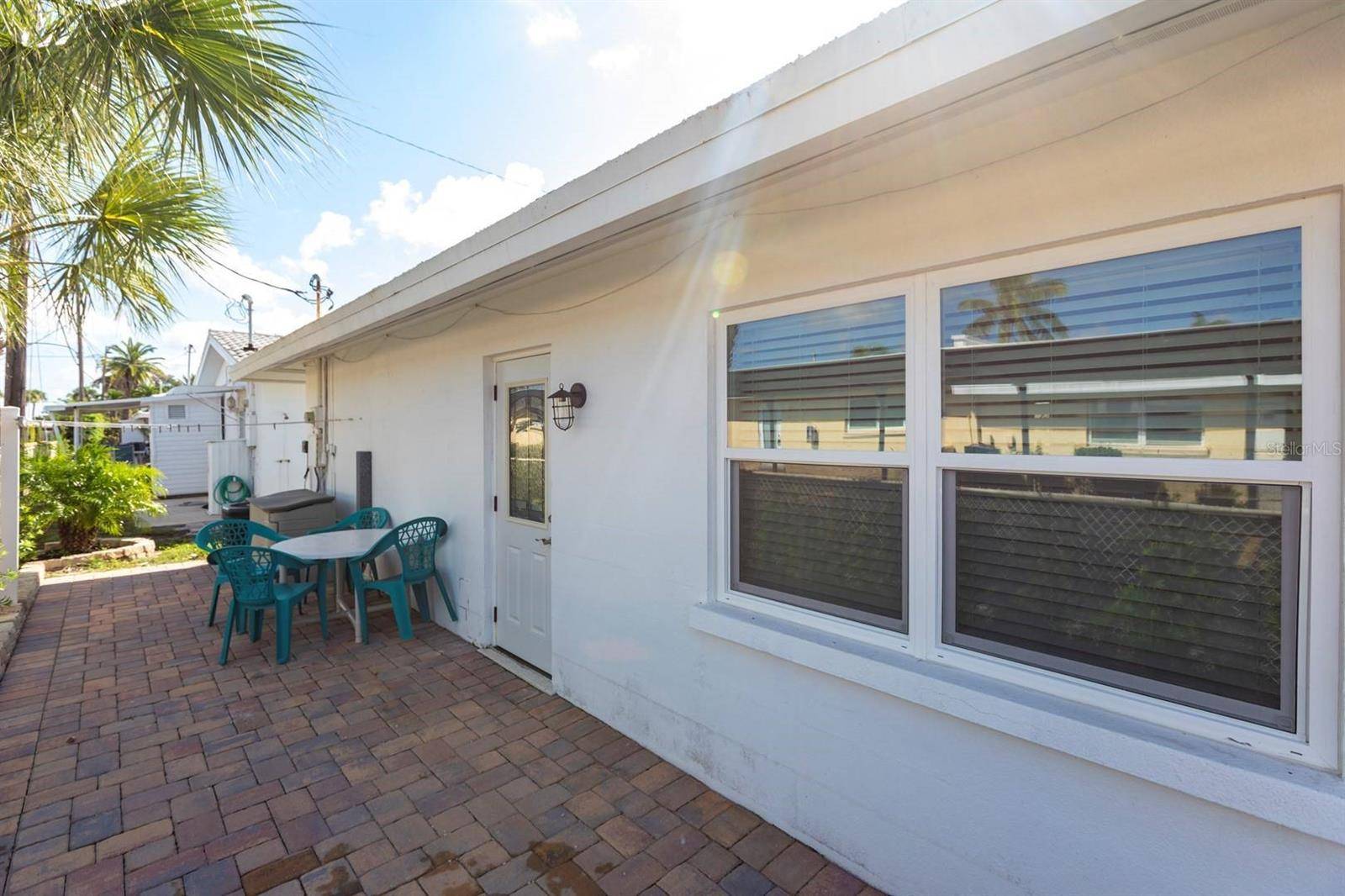 6020 MIDNIGHT PASS RD #5, Sarasota, FL 34242
