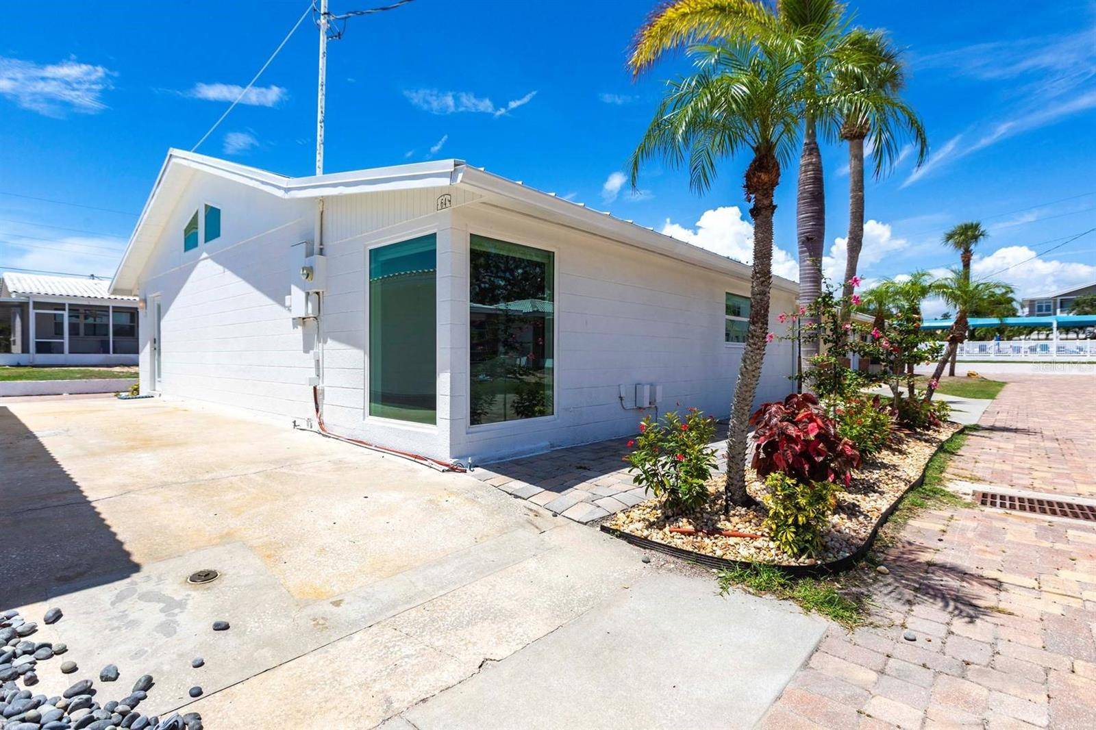 6020 MIDNIGHT PASS RD #64, Sarasota, FL 34242