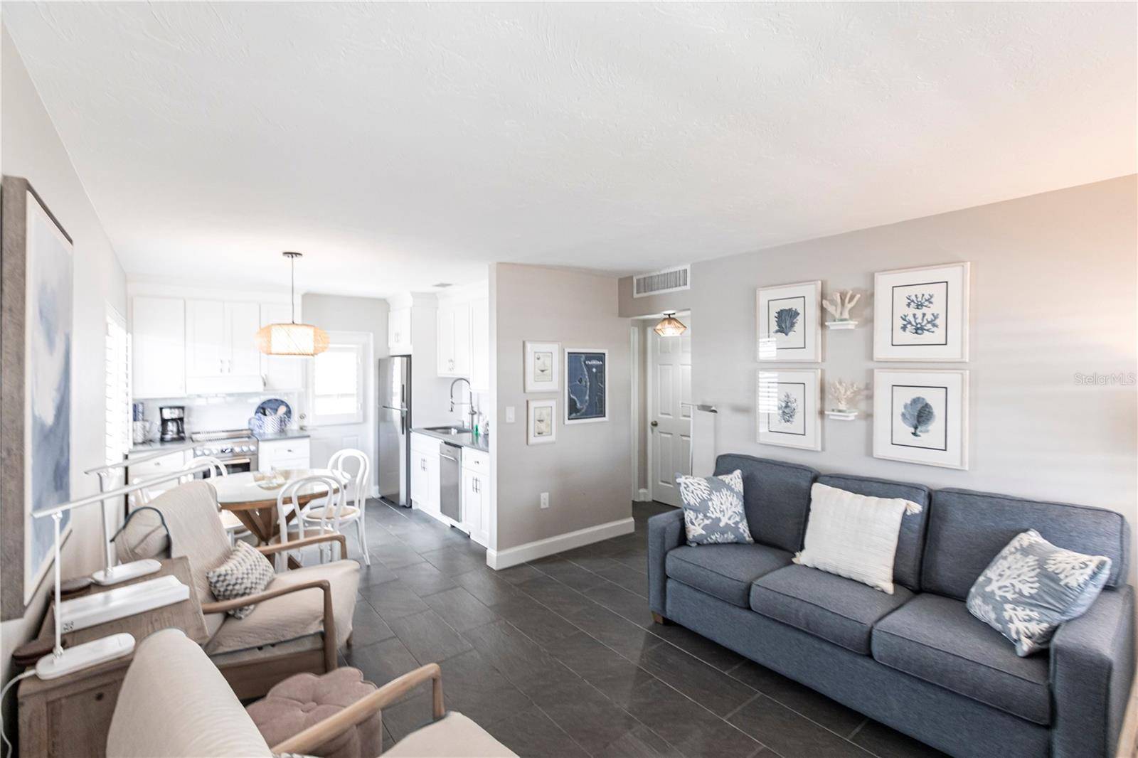 6020 MIDNIGHT PASS RD #31, Sarasota, FL 34242
