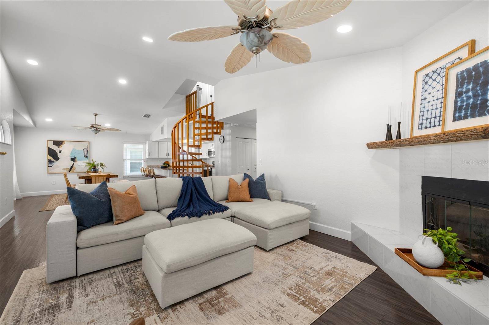 247 126TH AVE, Treasure Island, FL 33706