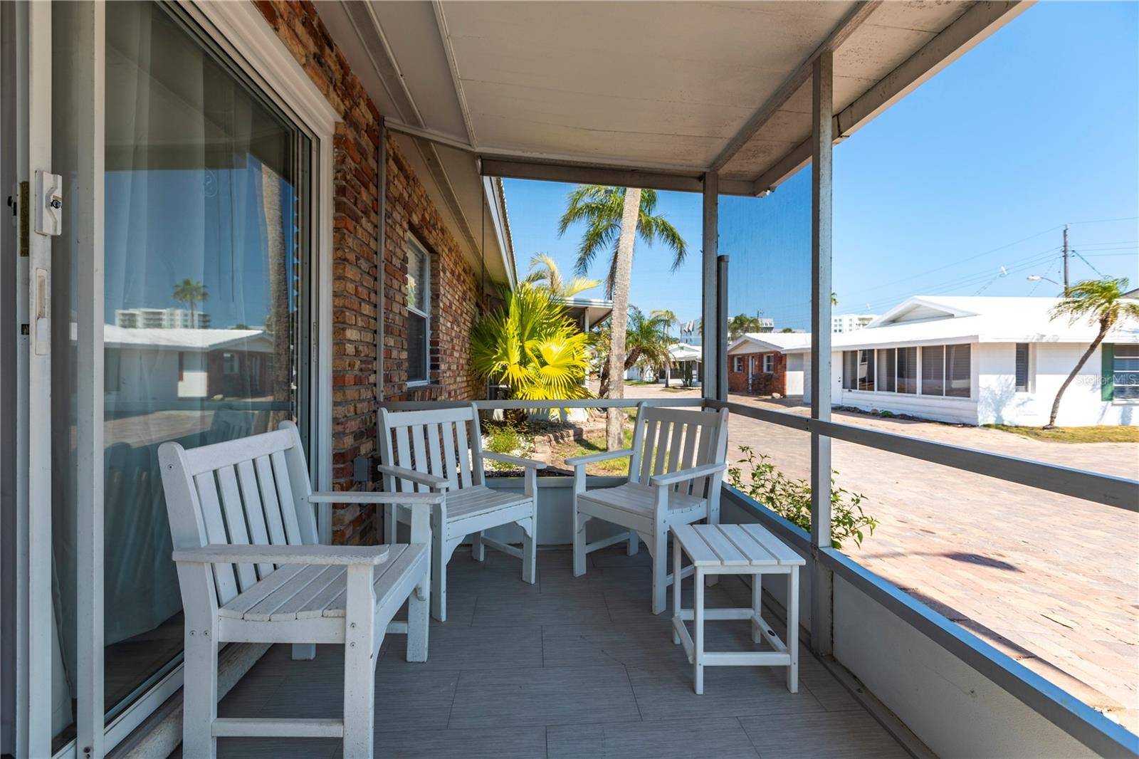 6020 MIDNIGHT PASS RD #11, Sarasota, FL 34242