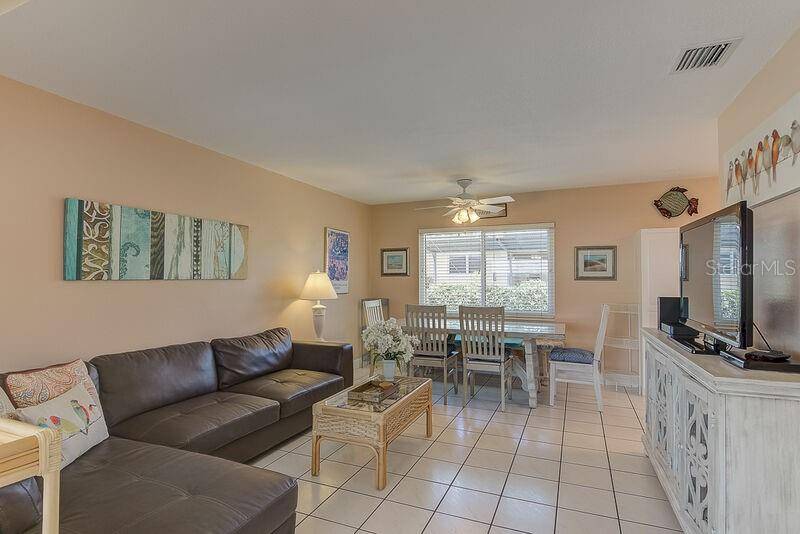 6020 MIDNIGHT PASS RD #1, Sarasota, FL 34242