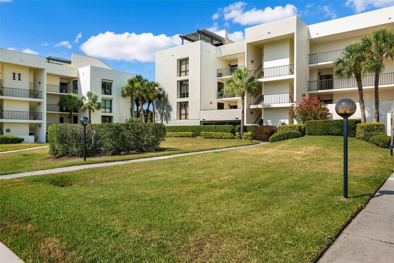 50 COE RD #331, Belleair, FL 33756
