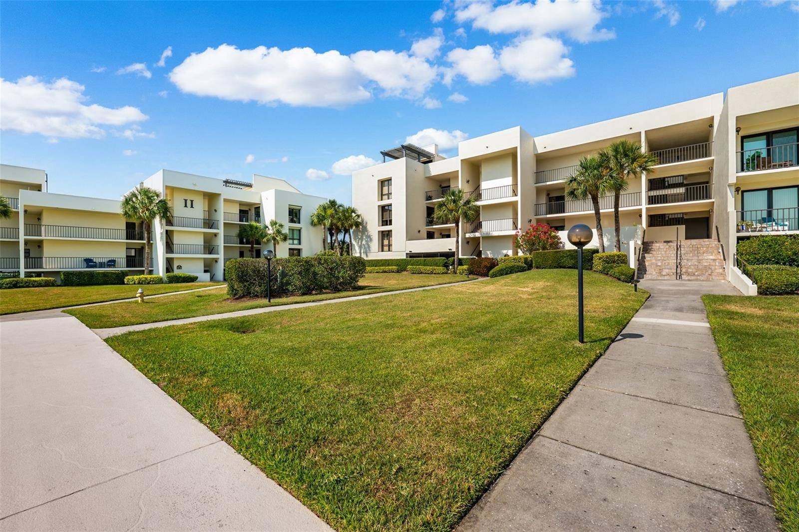 50 COE RD #331, Belleair, FL 33756