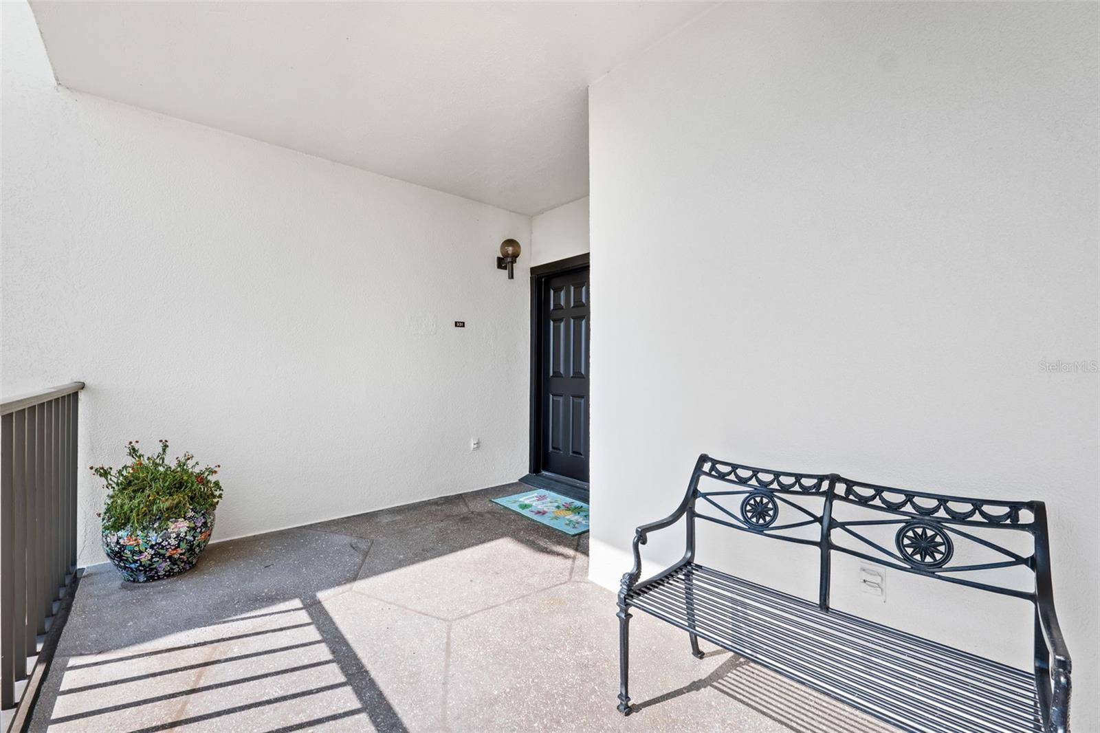 50 COE RD #331, Belleair, FL 33756