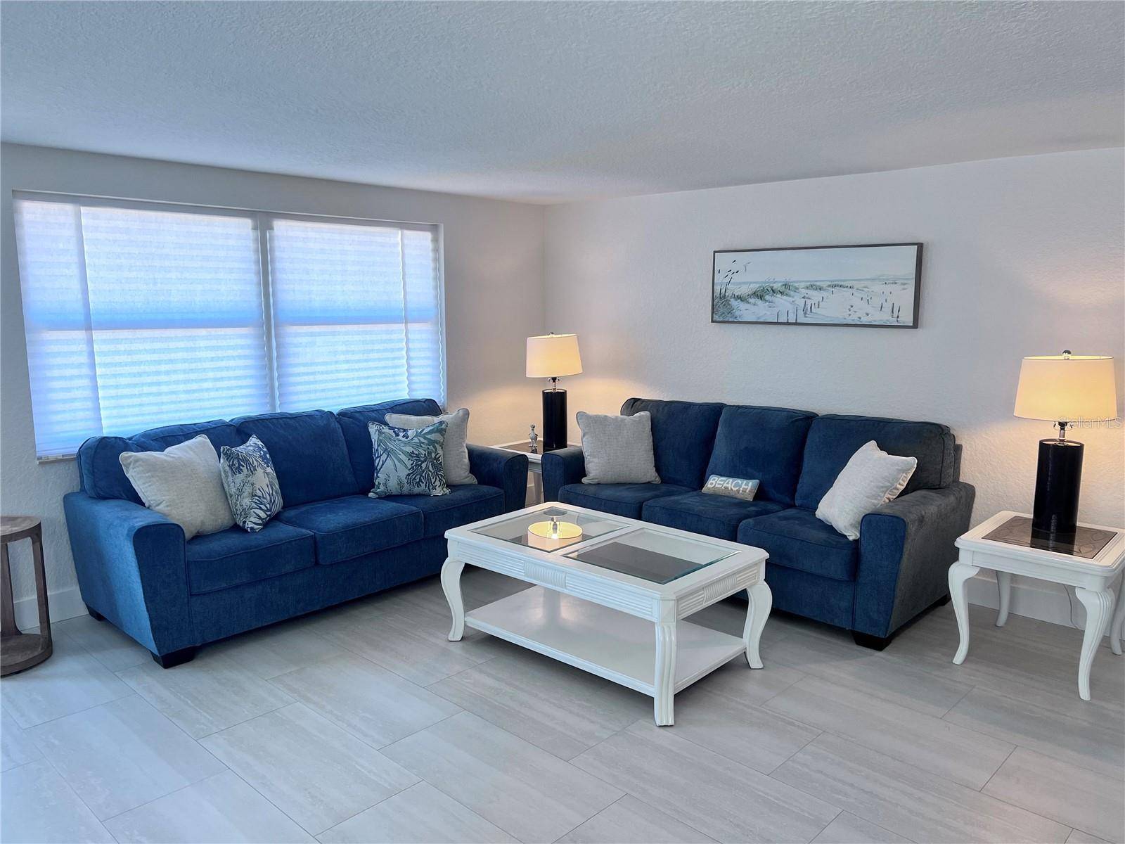6154 MIDNIGHT PASS RD #B06, Sarasota, FL 34242